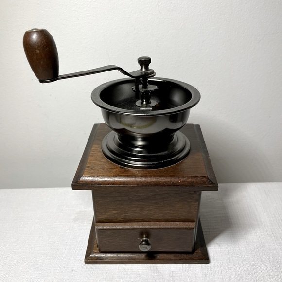 Coffee Bean Grinder Classic Retro Manual Decor - Picture 1 of 11